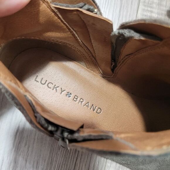 Lucky Brand | Brenon Gray Suede Distressed Ankle Bootie Hipster Chic sz 8 - Picture 9 of 11